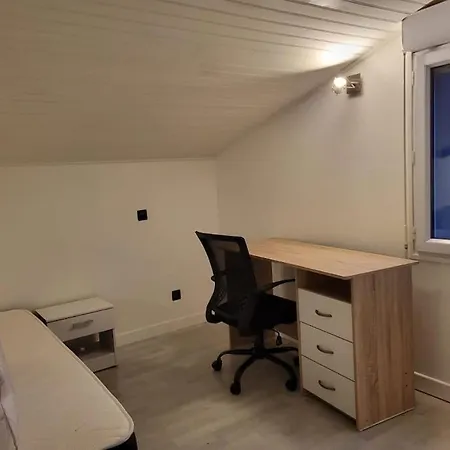 Apartament Au Calme - Maison Duplex Parking *