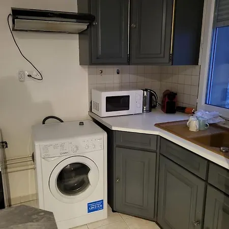 Au Calme - Maison Duplex Parking Châlons-en-Champagne